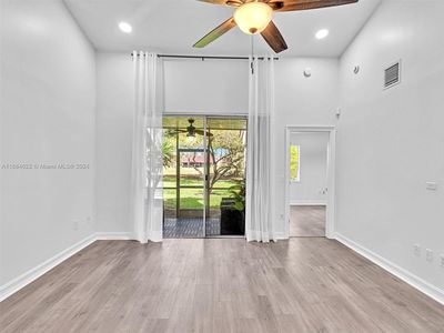 8257 NW 70th St, Tamarac, FL, 33321