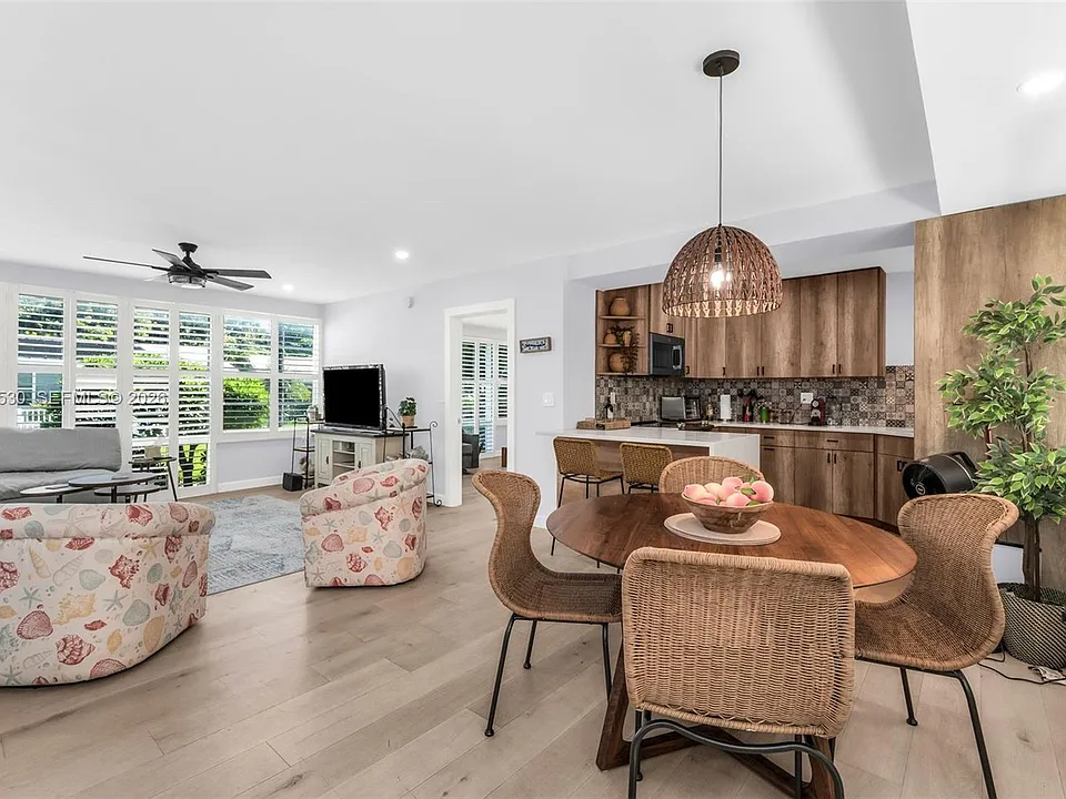 320 S Ocean Blvd #L