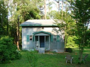 1884 Holiday Shores Rd, Scottsboro, AL 35769