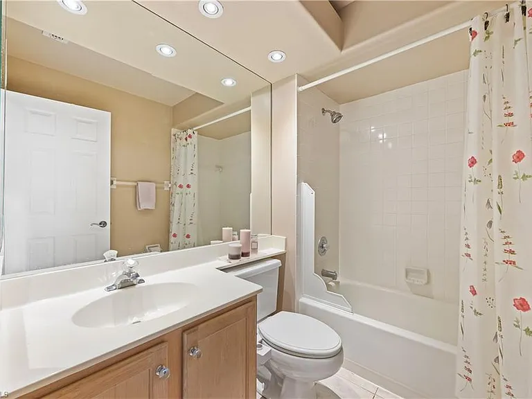 13611 Worthington Way #1310 — Photo 14