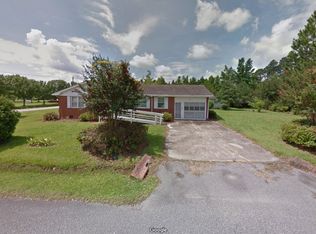 110 McKeithan St, Chadbourn, NC 28431