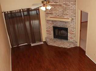11079 Wandering Oaks Dr, Jacksonville, FL 32257