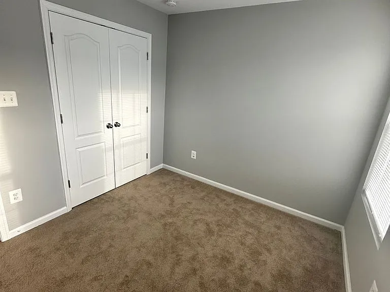 21099 Brunswick Ln — Photo 9