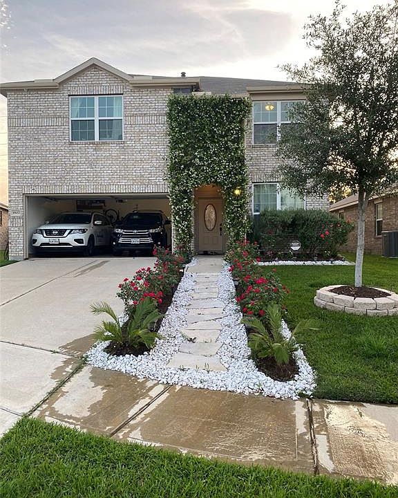 1st image of 3507 El Sueno St