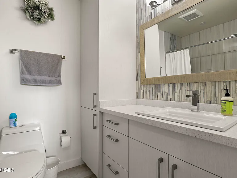 700 W University Dr #246 — Photo 14