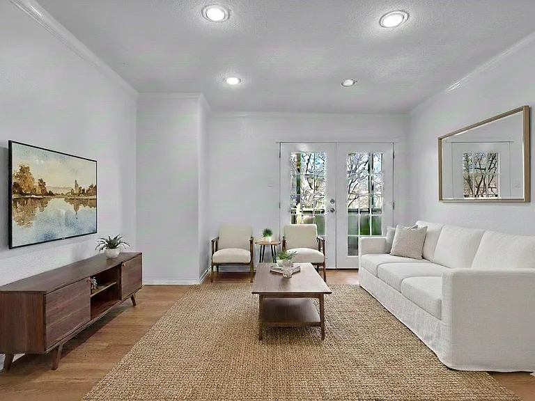 2800 Jeanetta St #610 — Photo 2