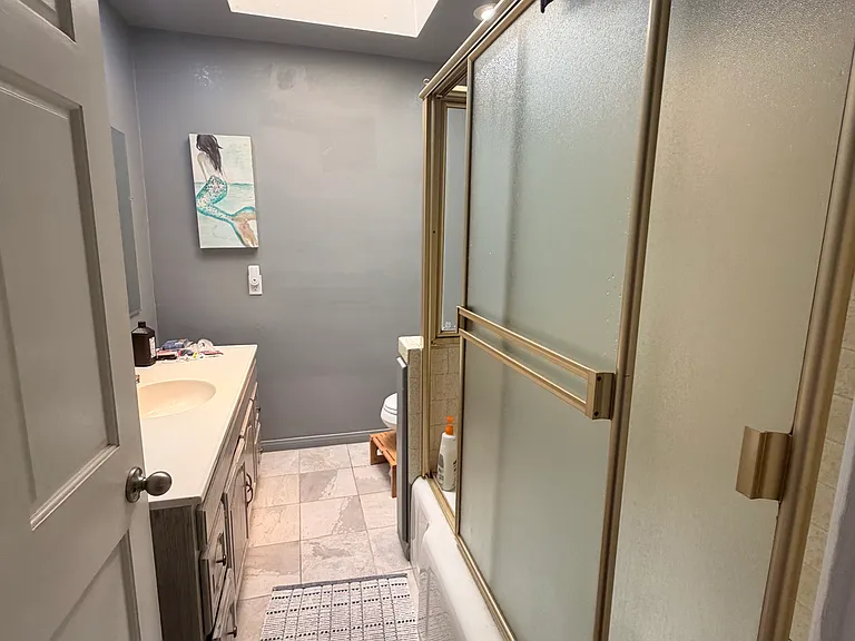 8625 Delmonico Ave — Photo 22