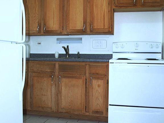 4th image of 7337 S South Shore Dr APT 224