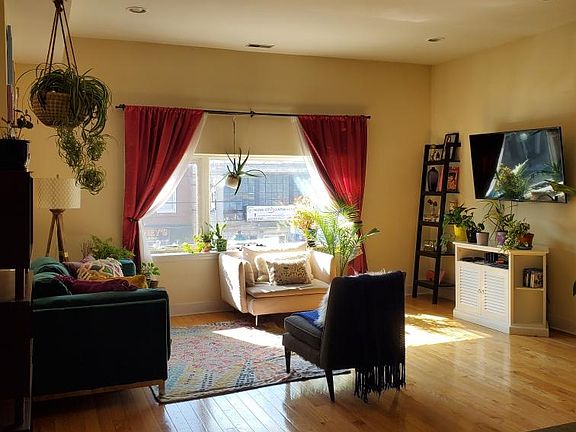 4th image of 2835 W Girard Ave APT 3B