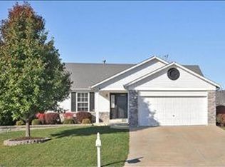 241 Sassafras Parc Dr, O'Fallon, MO 63368
