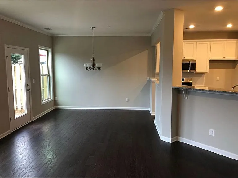 1283 Elderwood Way — Photo 7
