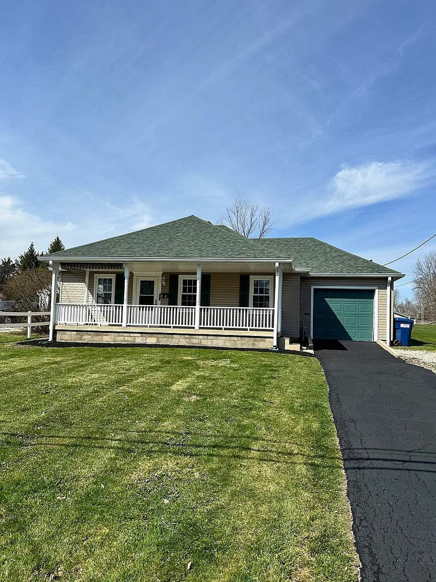 15 Sunset Dr photo 1