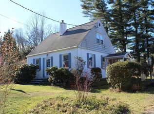 271 Isinglass Rd, Shelton, CT 06484