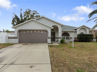 9054 E Coker Creek Ln, Inverness, FL 34450