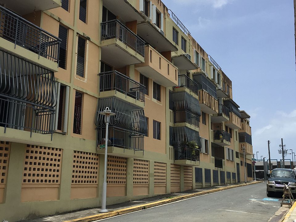 1st image of 436 Portales De Carolina