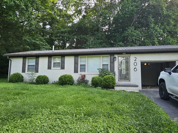 206 Forest Dr, McMinnville, TN 37110