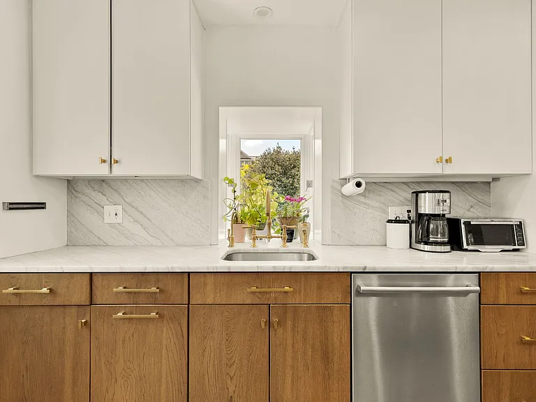 7208 Delfield St — Photo 10