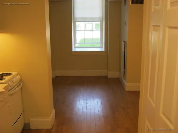 56 Saint Joseph St APT 109, Fall River, MA 02723