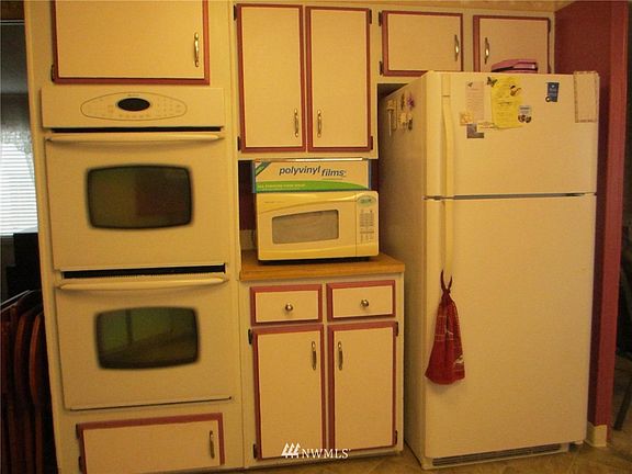 5th image of 16812 SE 1st Street #94