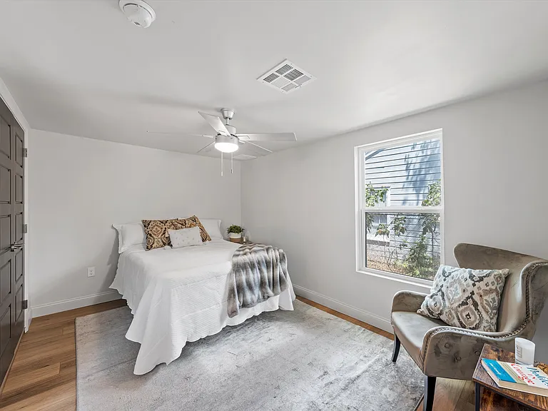 4012 Ethel Ave — Photo 9