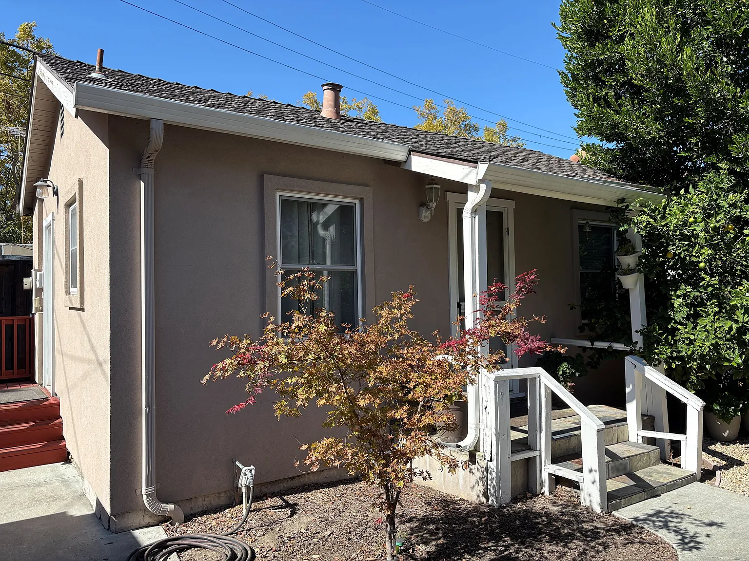 Studio, 425 sqft, $2,125 — Photo 1