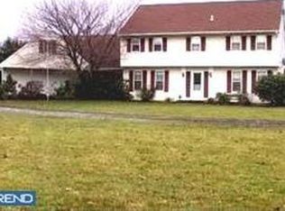 2570 Monmouth Rd, Jobstown, NJ 08041