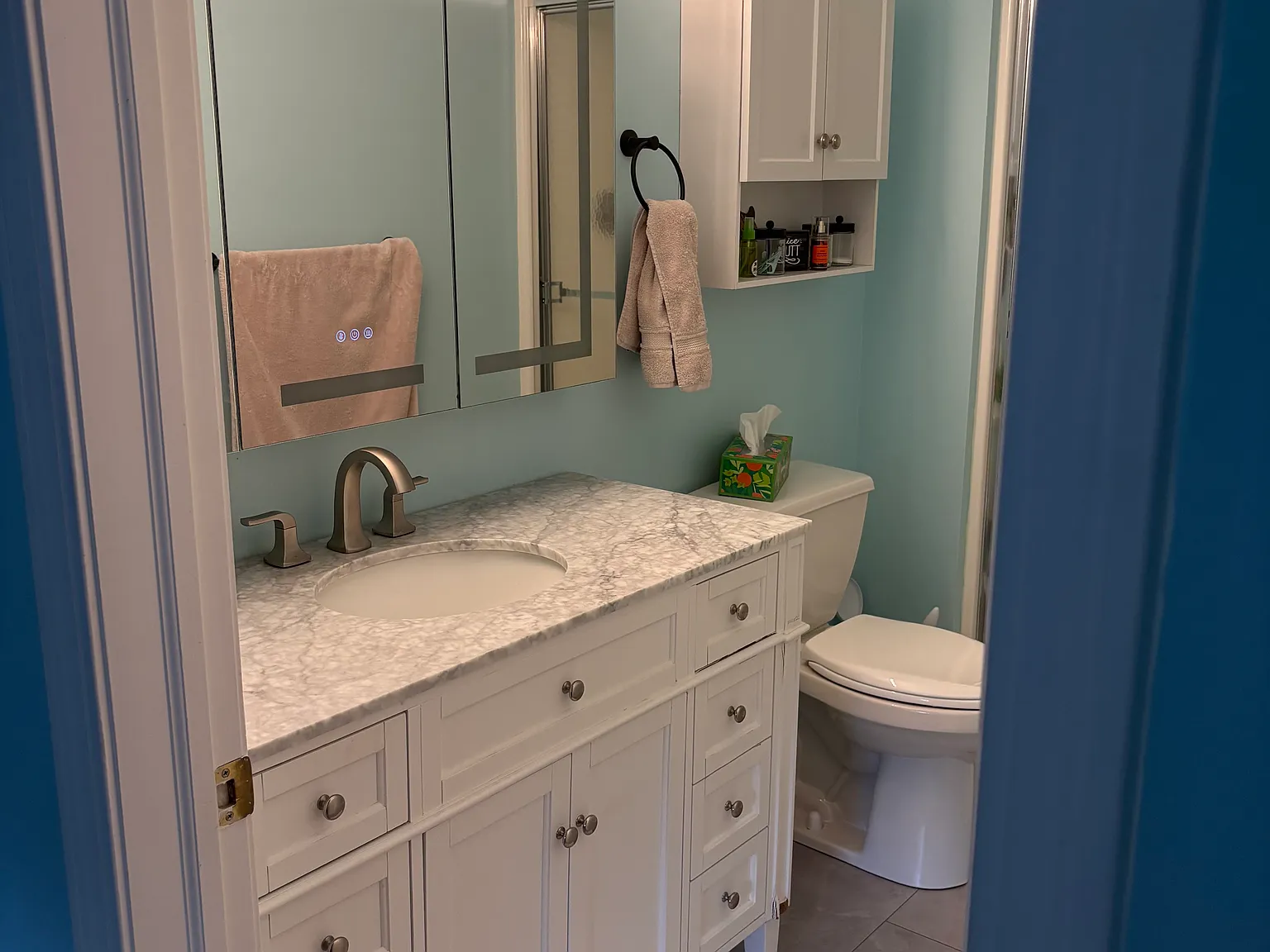2 bed, 2.5 bath, 2230 sqft, $2,800 — Photo 3