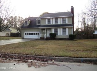 134 Raintree Cir, Jacksonville, NC 28540