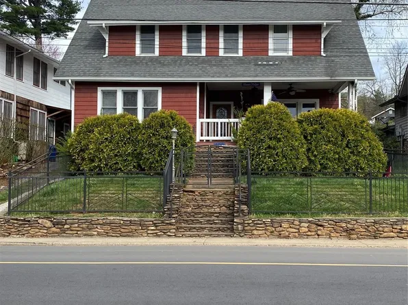 345 N Lakeshore Dr, Lake Junaluska, NC 28745