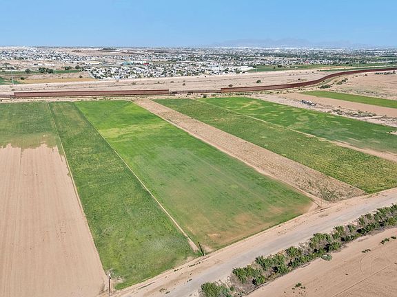 4th image of 28 San Elizario