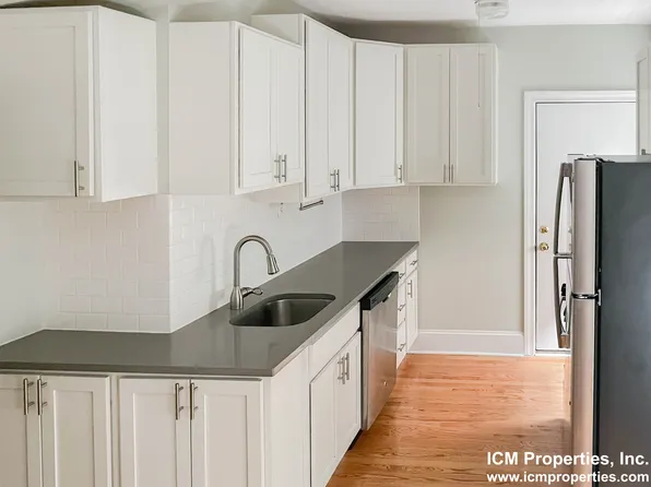 637 W Melrose St APT 1, Chicago, IL 60657
