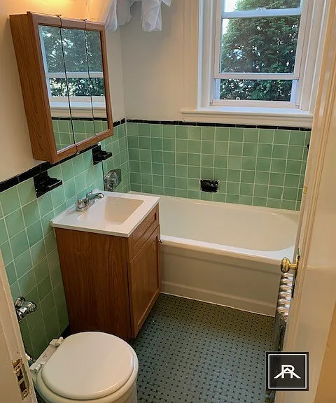 72 Chiswick Rd #1 — Photo 12