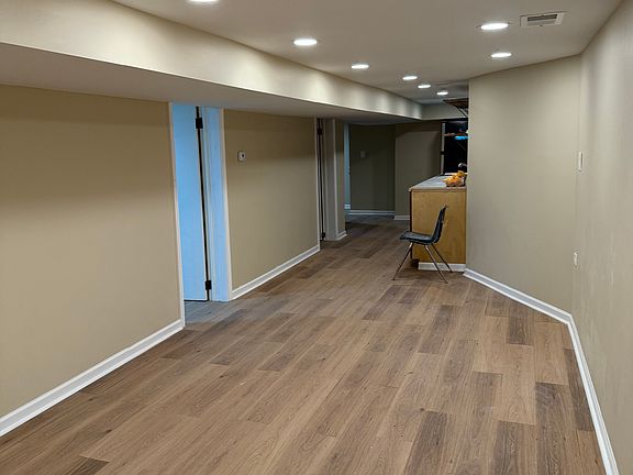 5th image of 6838 S Lowe Ave