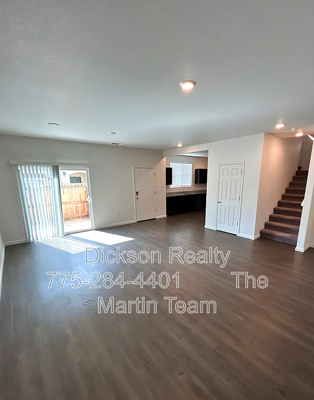 3 bed, 2.5 bath, 2170 sqft, $2,595 — Photo 4