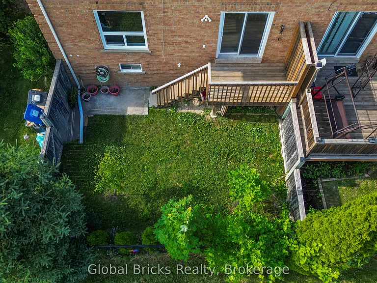 85 Millstone Dr — Photo 35