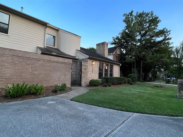 3203 Ashfield Dr, Houston, TX 77082