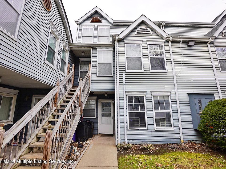 1st image of 179 Pond Way #A