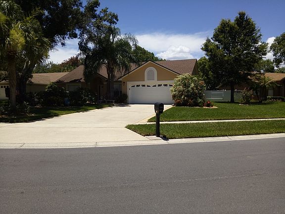 2nd image of 204 Almaden Ct