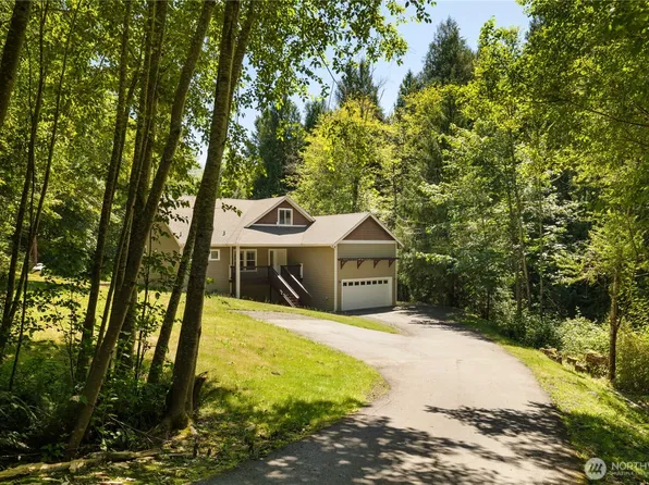 8706 Long Lake Road SE, Port Orchard, WA 98367