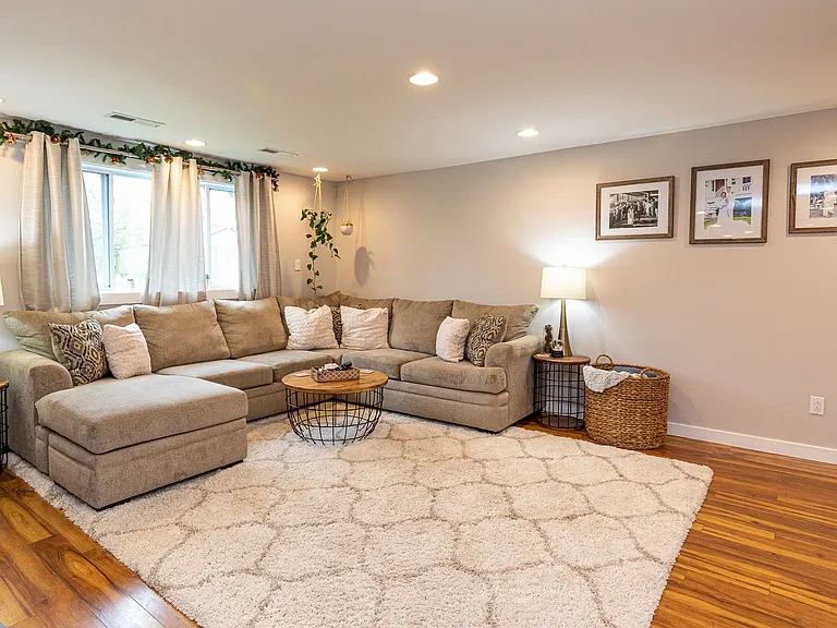 1025 Gauguin Dr — Photo 7