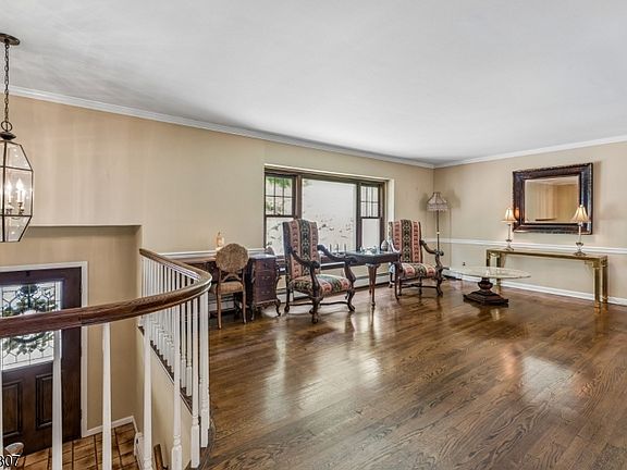 5th image of 45 Union Hill Rd