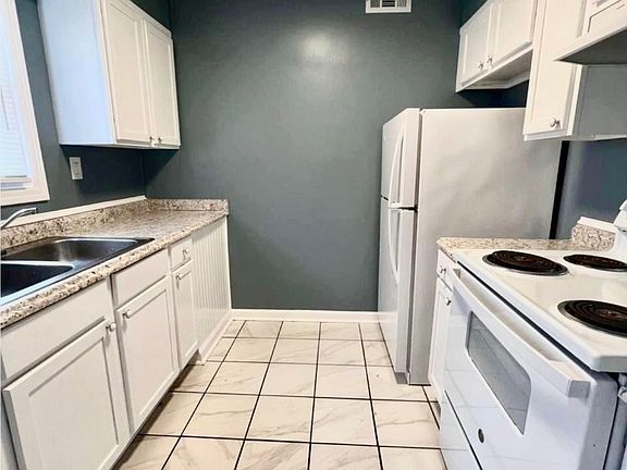 5th image of 125 Sierra Pl Building 1-103