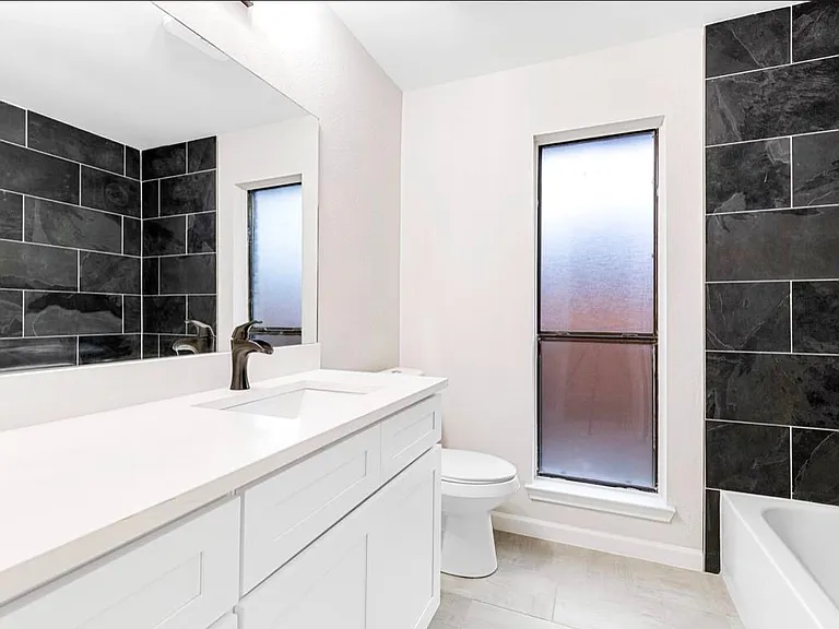 924 Simon Dr — Photo 20