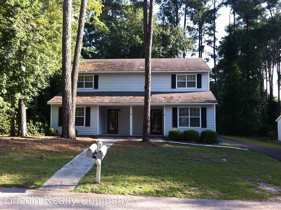 1st image of 2 Westbrook Cir APT B