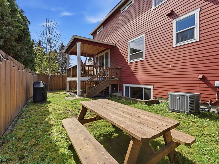 7340 N Stanford Ave #A — Photo 20