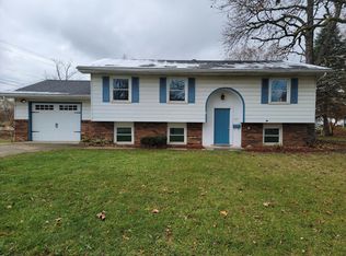 522 Aberdeen Way, Howell, MI 48843