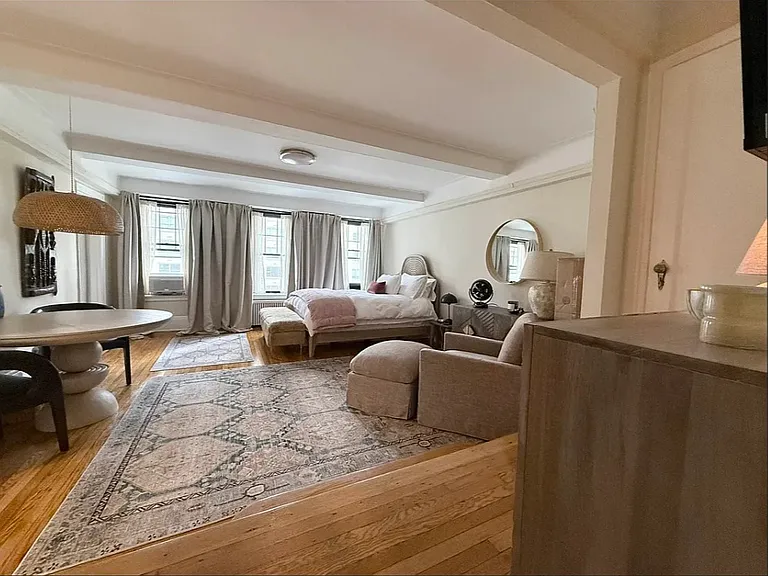 310 E 55th St #8BB — Photo 1