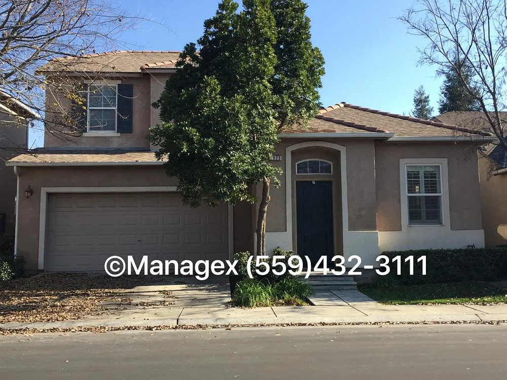 1825 N Miramar Ln photo 1