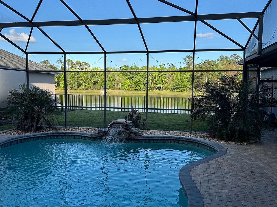 1st image of 3841 Cassia Dr