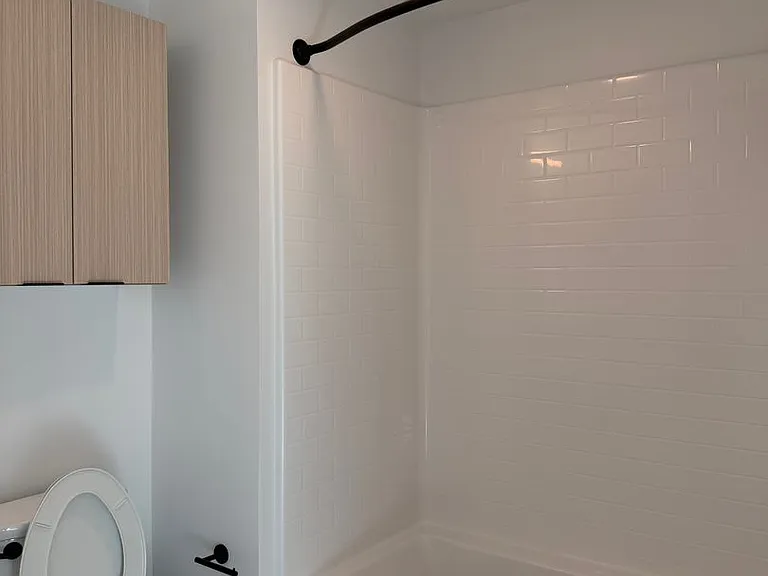 Rainford Apartments — Photo 115